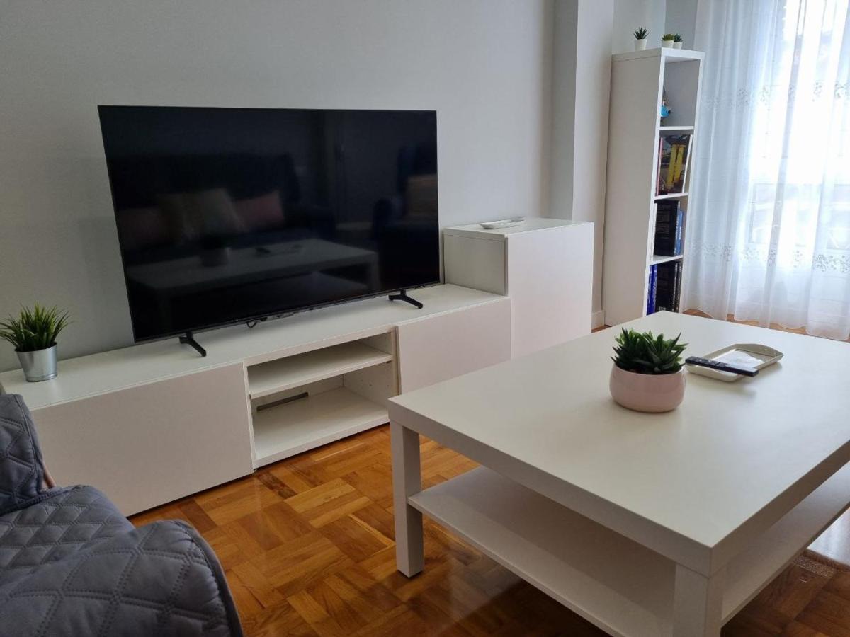 153A 3 Dormitorios Barrio De La Arena Con Parking Gijon Exterior photo